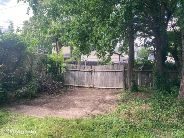2519 Magazine St, Louisville, KY 40211