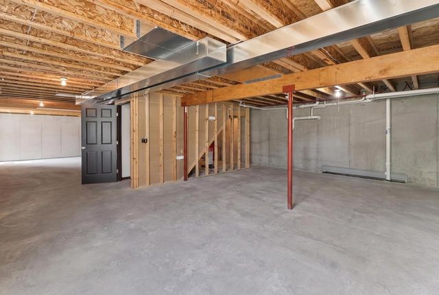 2127 W KOHL DRIVE, Appleton, WI 54913