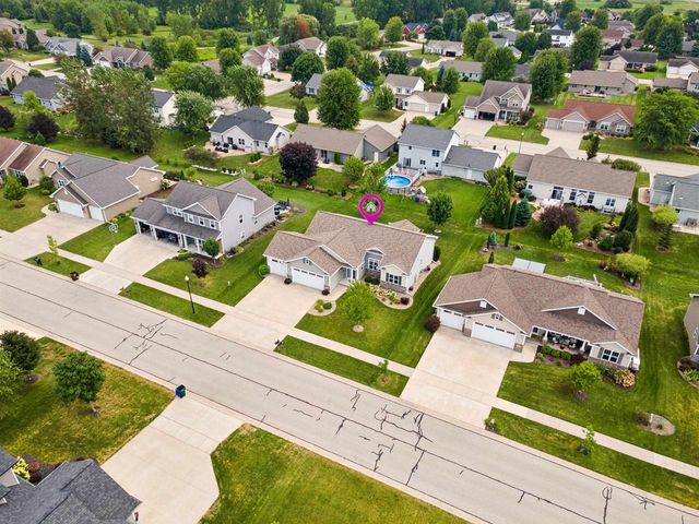 2127 W KOHL DRIVE, Appleton, WI 54913