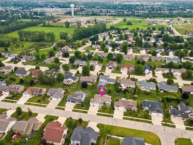 2127 W KOHL DRIVE, Appleton, WI 54913