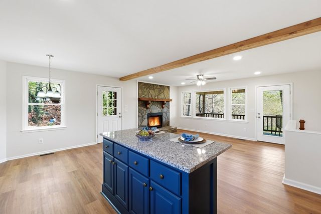 183 Dogwood Court, Ellijay, GA 30540