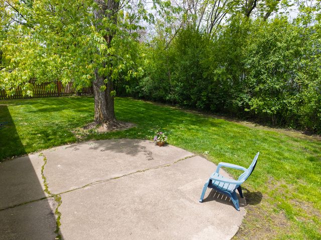 852 E Anderson Drive, Palatine, IL 60074