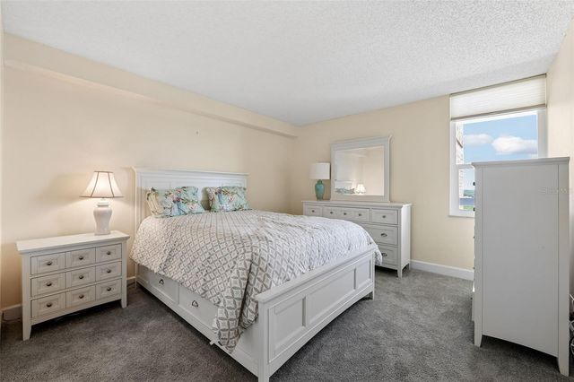 17940 GULF BOULEVARD 11E, Redington Shores, FL 33708