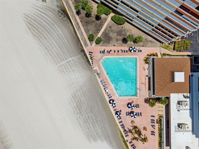 17940 GULF BOULEVARD 11E, Redington Shores, FL 33708