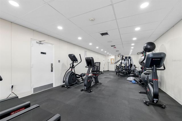 17940 GULF BOULEVARD 11E, Redington Shores, FL 33708