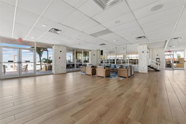 17940 GULF BOULEVARD 11E, Redington Shores, FL 33708