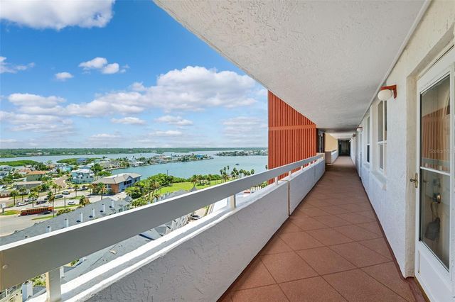 17940 GULF BOULEVARD 11E, Redington Shores, FL 33708
