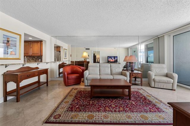 17940 GULF BOULEVARD 11E, Redington Shores, FL 33708