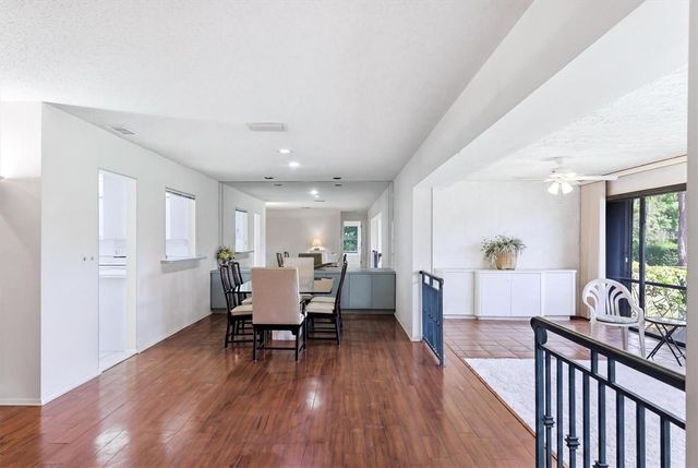 5451 GOLF POINTE DRIVE V-225, Sarasota, FL 34243
