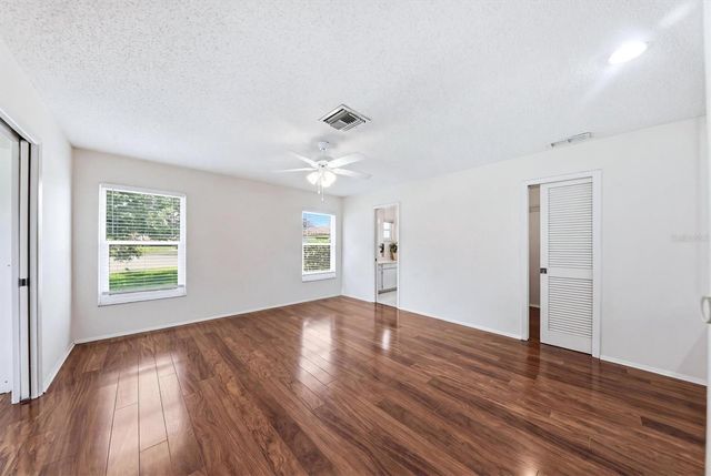 5451 GOLF POINTE DRIVE V-225, Sarasota, FL 34243