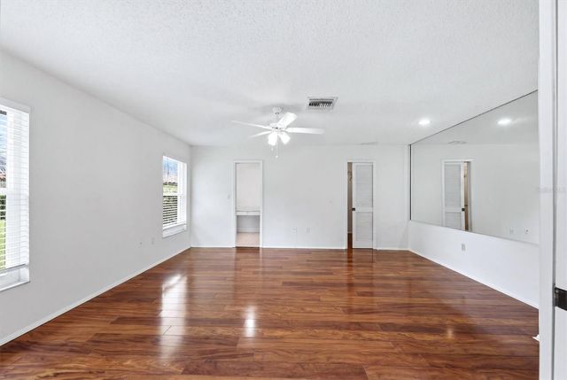 5451 GOLF POINTE DRIVE V-225, Sarasota, FL 34243
