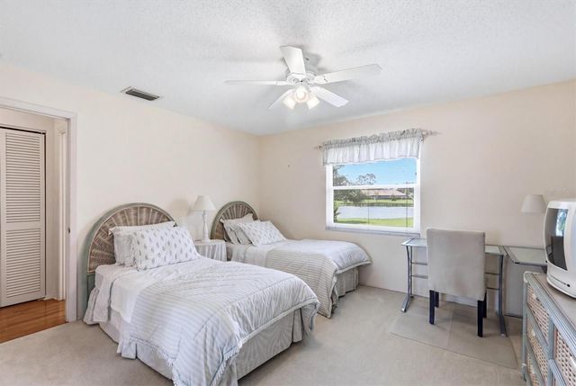 5451 GOLF POINTE DRIVE V-225, Sarasota, FL 34243