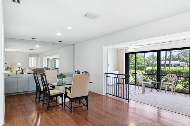5451 GOLF POINTE DRIVE V-225, Sarasota, FL 34243