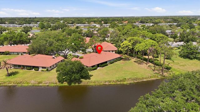 5451 GOLF POINTE DRIVE V-225, Sarasota, FL 34243