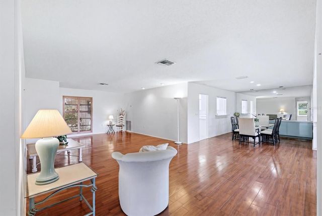 5451 GOLF POINTE DRIVE V-225, Sarasota, FL 34243