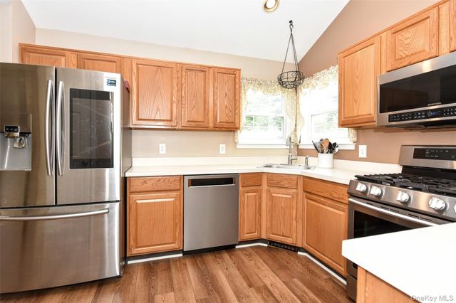 3 Jaques Drive, Washingtonville, NY 10992