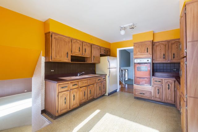 7745 Beckwith Road, Morton Grove, IL 60053