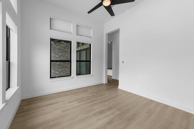 1402 Sunrise View Lane, Missouri City, TX 77459