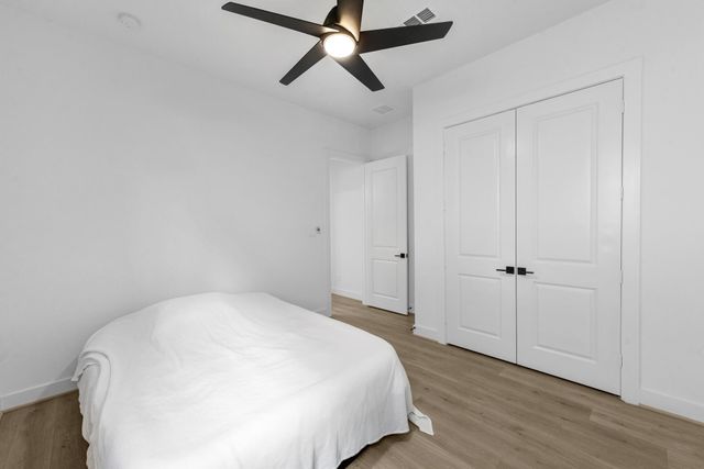 1402 Sunrise View Lane, Missouri City, TX 77459