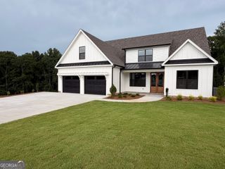 100 Loring Lane, Senoia, GA 30276