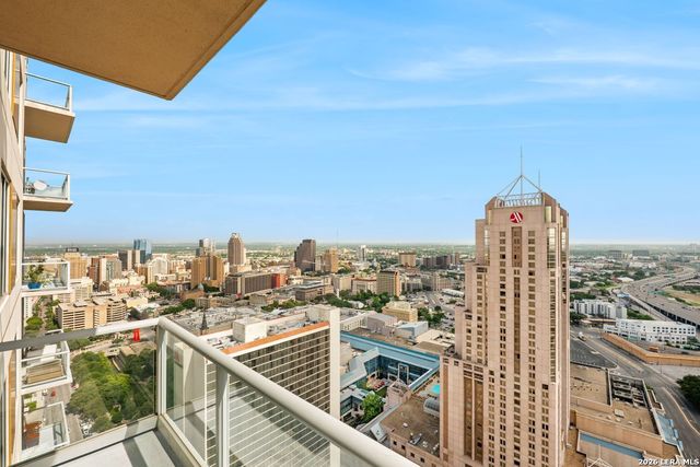 610 E Market St Unit 3110, San Antonio, TX 78205