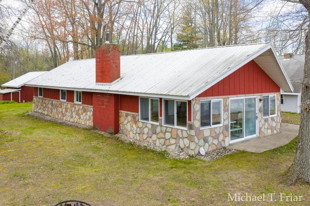 3668 Sunny Drive, Sears, MI 49679