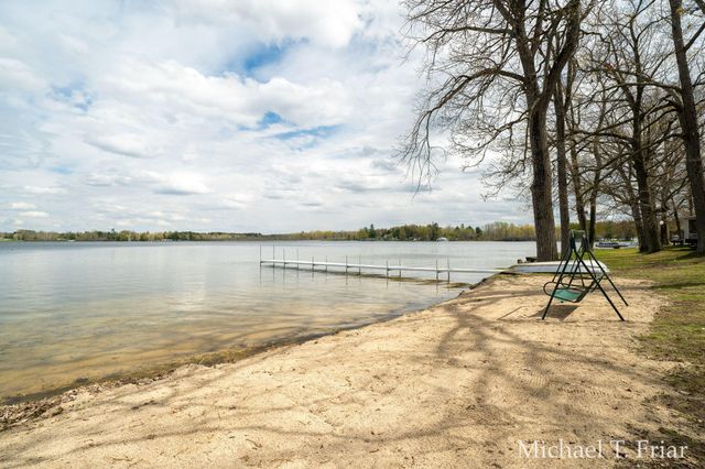3668 Sunny Drive, Sears, MI 49679