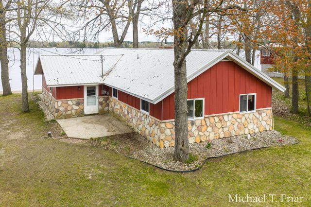 3668 Sunny Drive, Sears, MI 49679