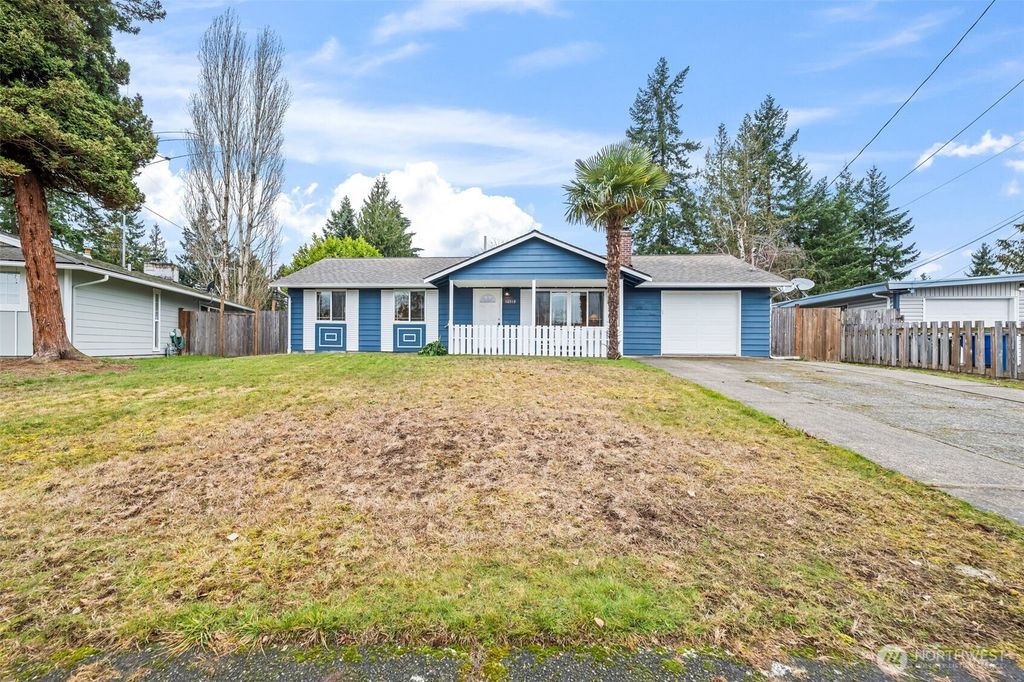 16519 116th Place SE, Renton, WA 98058