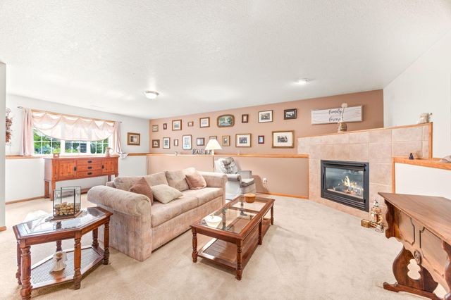 805 3rd Avenue NW, Buffalo, MN 55313