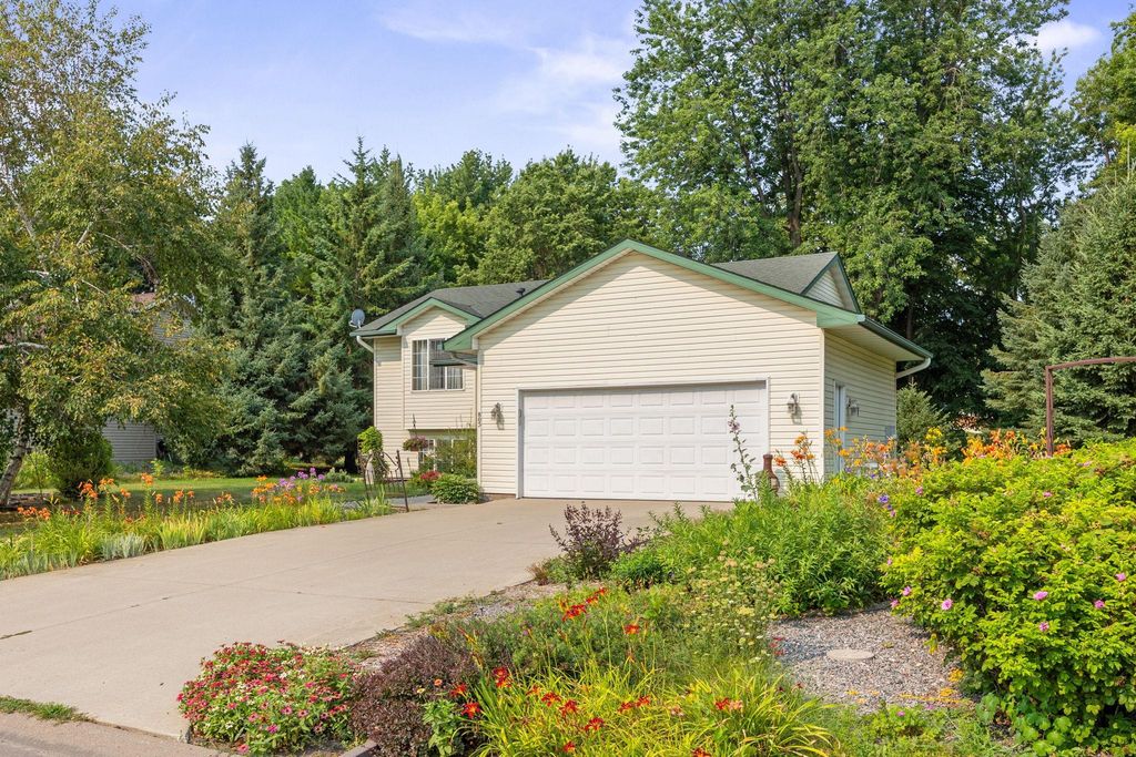 805 3rd Avenue NW, Buffalo, MN 55313