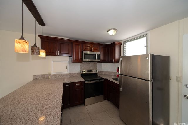 2440 Date Street 1104, Honolulu, HI 96826