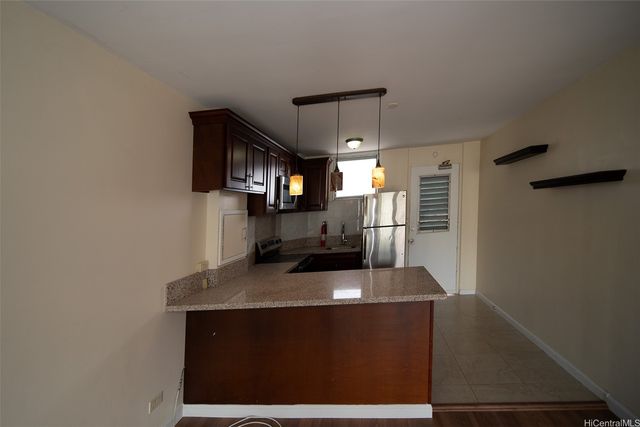 2440 Date Street 1104, Honolulu, HI 96826