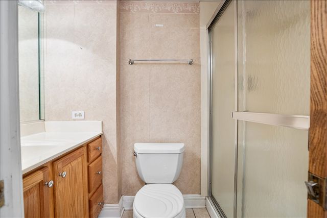 1151 W Bryn Mawr Avenue, Roselle, IL 60172