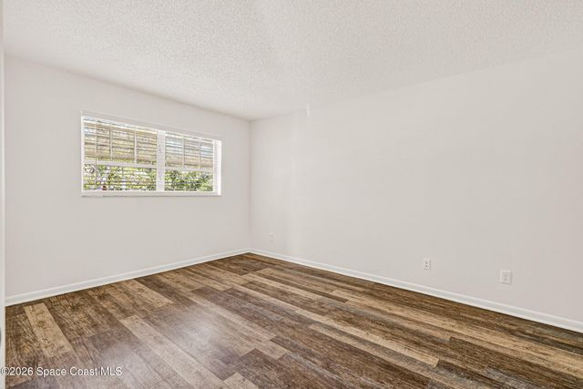 1656 Sunny Brook Lane NE L101,103,104,201,203,204, Palm Bay, FL 32905