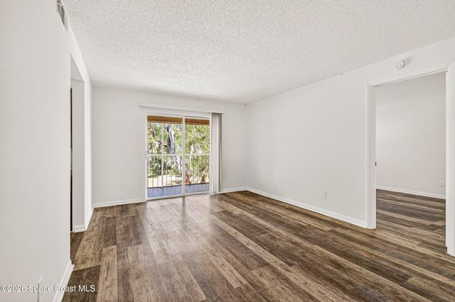 1656 Sunny Brook Lane NE L101,103,104,201,203,204, Palm Bay, FL 32905
