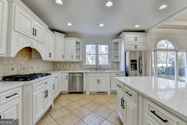 7970 Saint Marlo Fairway Drive, Duluth, GA 30097