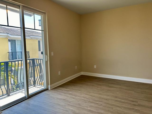 3803 NW 5th Terrace, Boca Raton, FL 33431