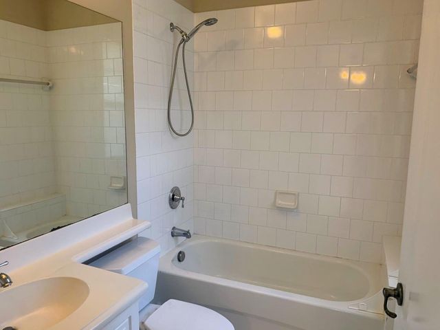 3803 NW 5th Terrace, Boca Raton, FL 33431