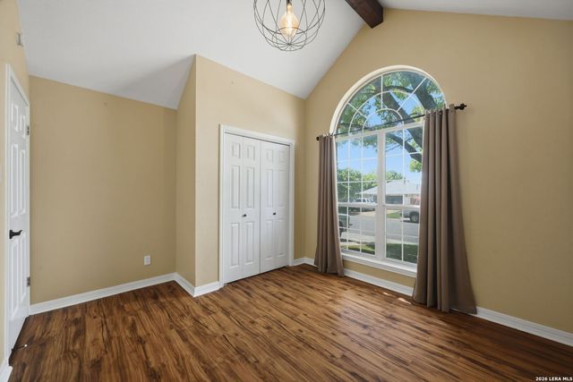 935 Parkdale, New Braunfels, TX 78130