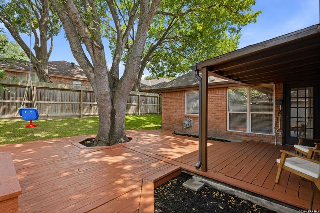 935 Parkdale, New Braunfels, TX 78130