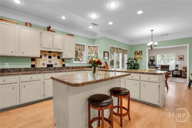 38 Monastery Road, Savannah, GA 31411