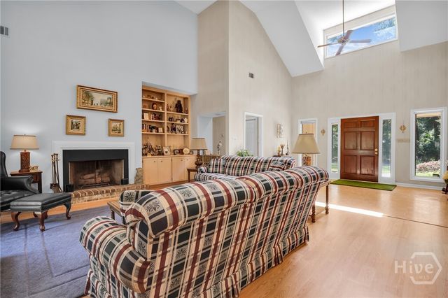 38 Monastery Road, Savannah, GA 31411