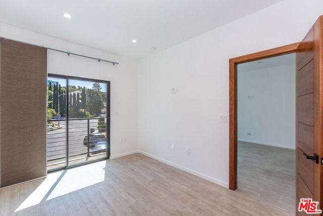 8012 Zeus Dr, Los Angeles, CA 90046