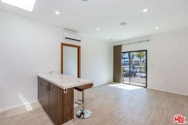 8012 Zeus Dr, Los Angeles, CA 90046