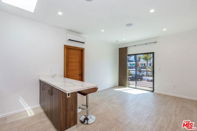 8012 Zeus Dr, Los Angeles, CA 90046