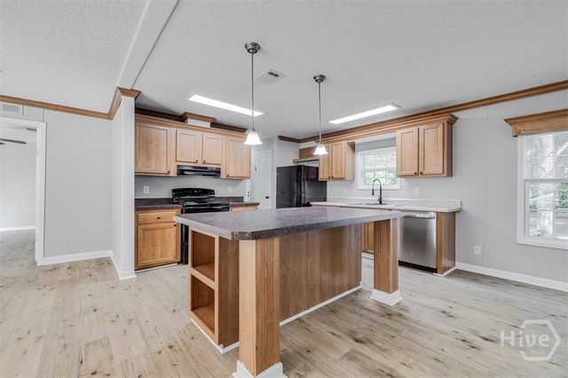 3290 Eldora Road, Ellabell, GA 31308