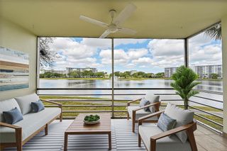 2801 N Palm Aire Dr 201, Pompano Beach, FL 33069