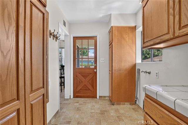 1154 La Rosa, Arcadia, CA 91007
