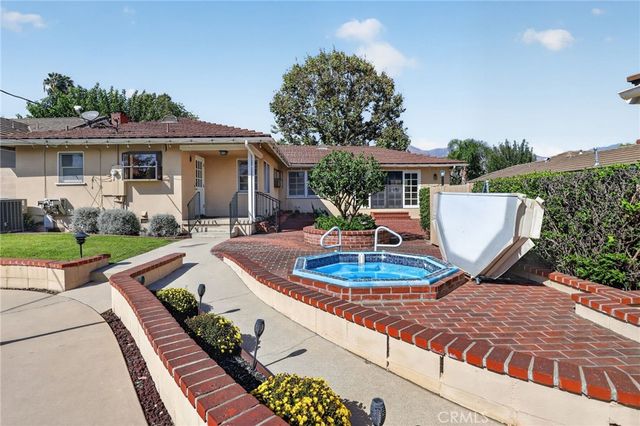 1154 La Rosa, Arcadia, CA 91007